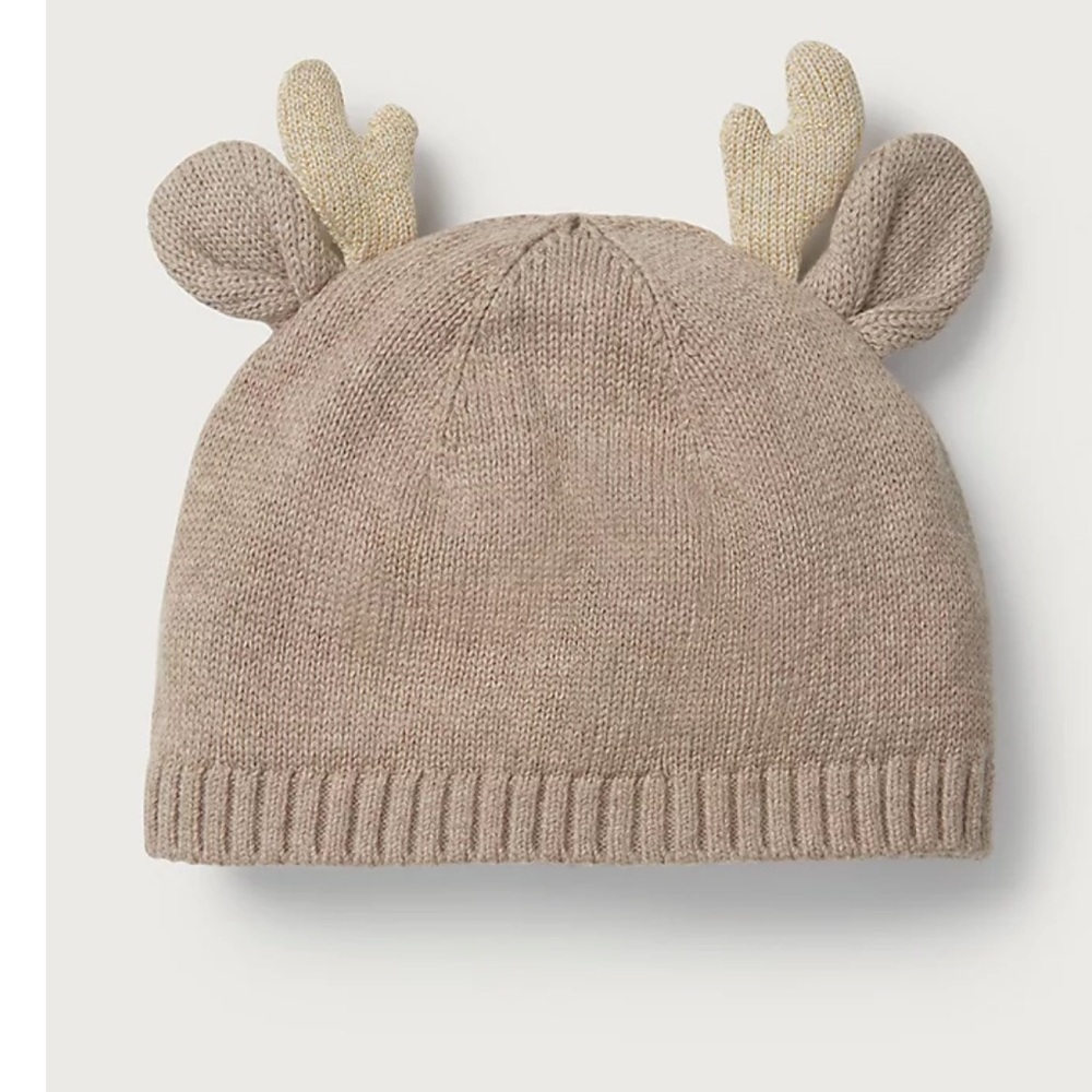 The little white company reindeer hat
